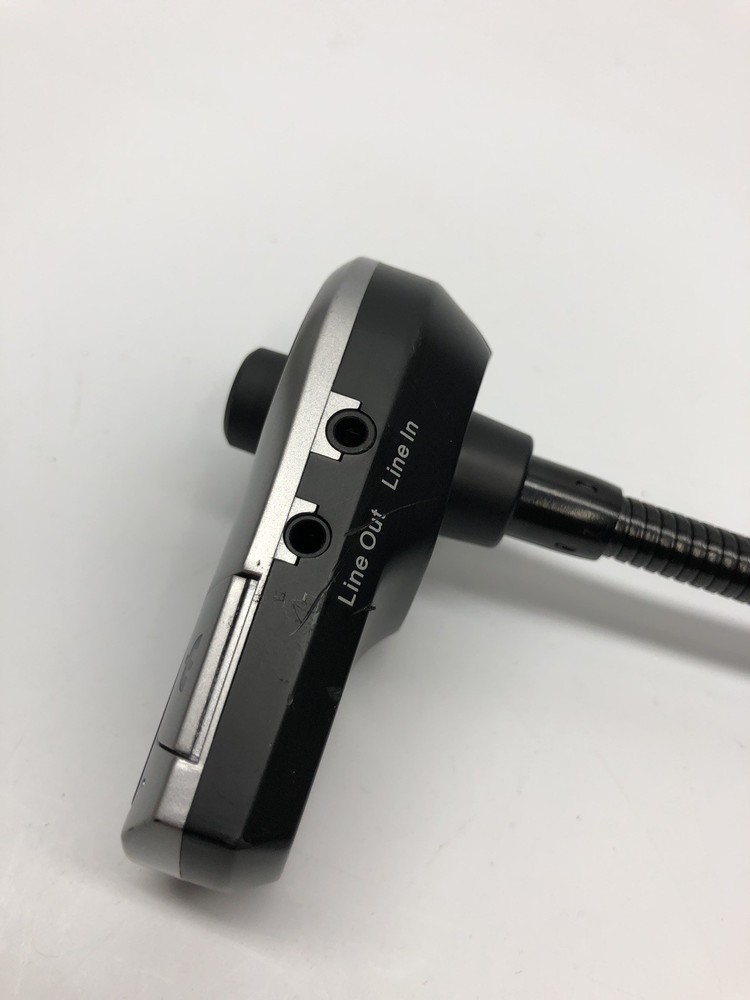 GOGROOVE FLEXSMART X2 BLUETOOTH IN CAR FM TRANSMITTER W/USB Charger.