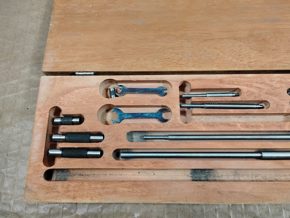 Starrett No. 124 & No. 124-C Inside Micrometer Set
