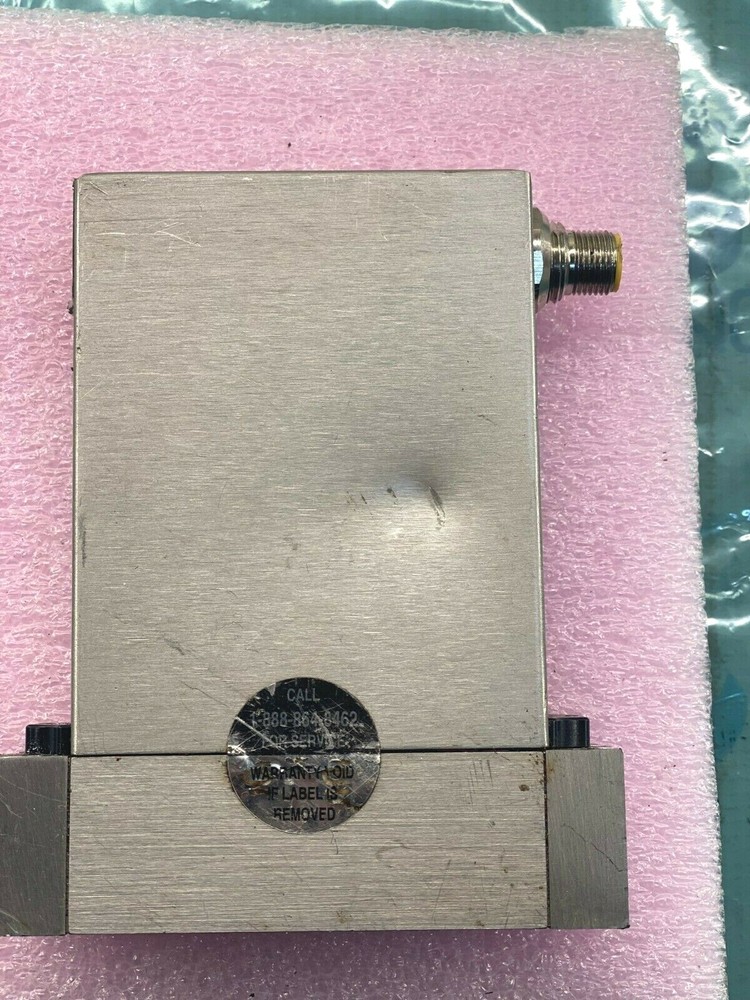 Celerity Unit UFC-8565C Mass Flow Controller He 5000 SCCM