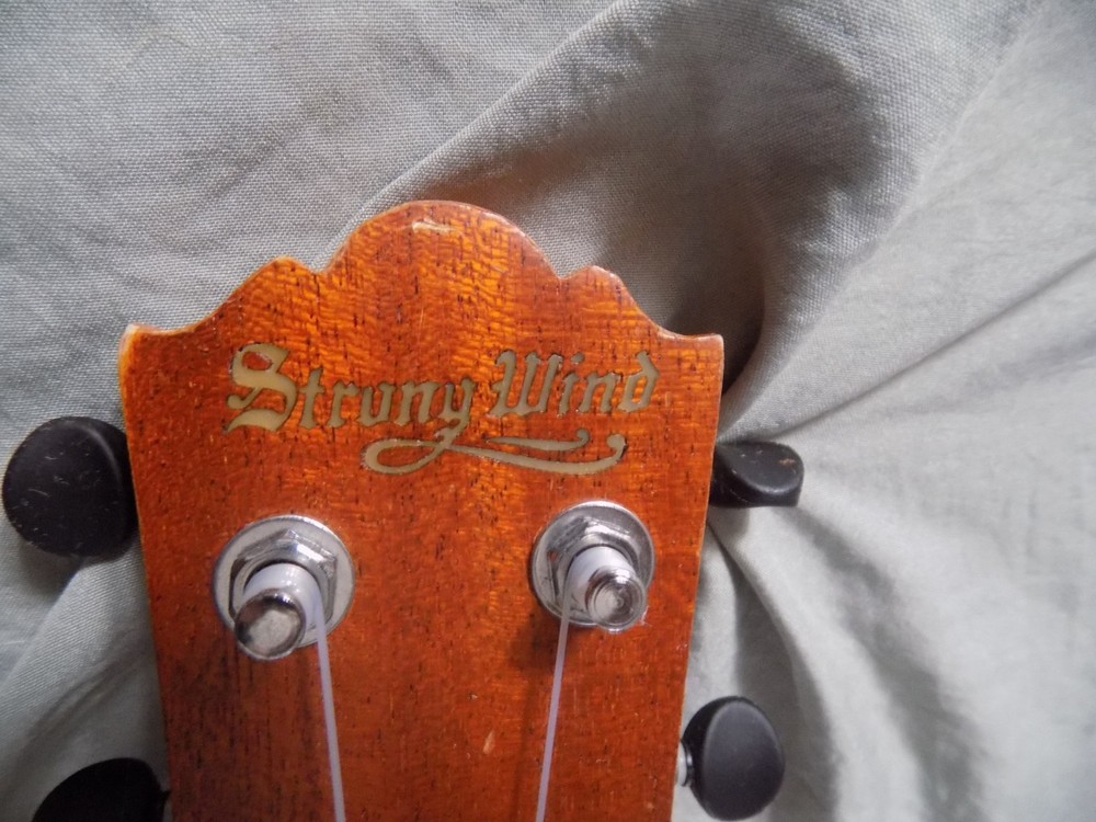 Strong Wind SWUK-23-001 Ukulele