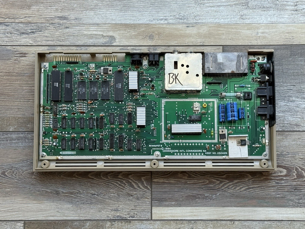 Fully Refurbished Commodore 64 (NTSC) – Recapped, Tested, 30-Day Guarantee