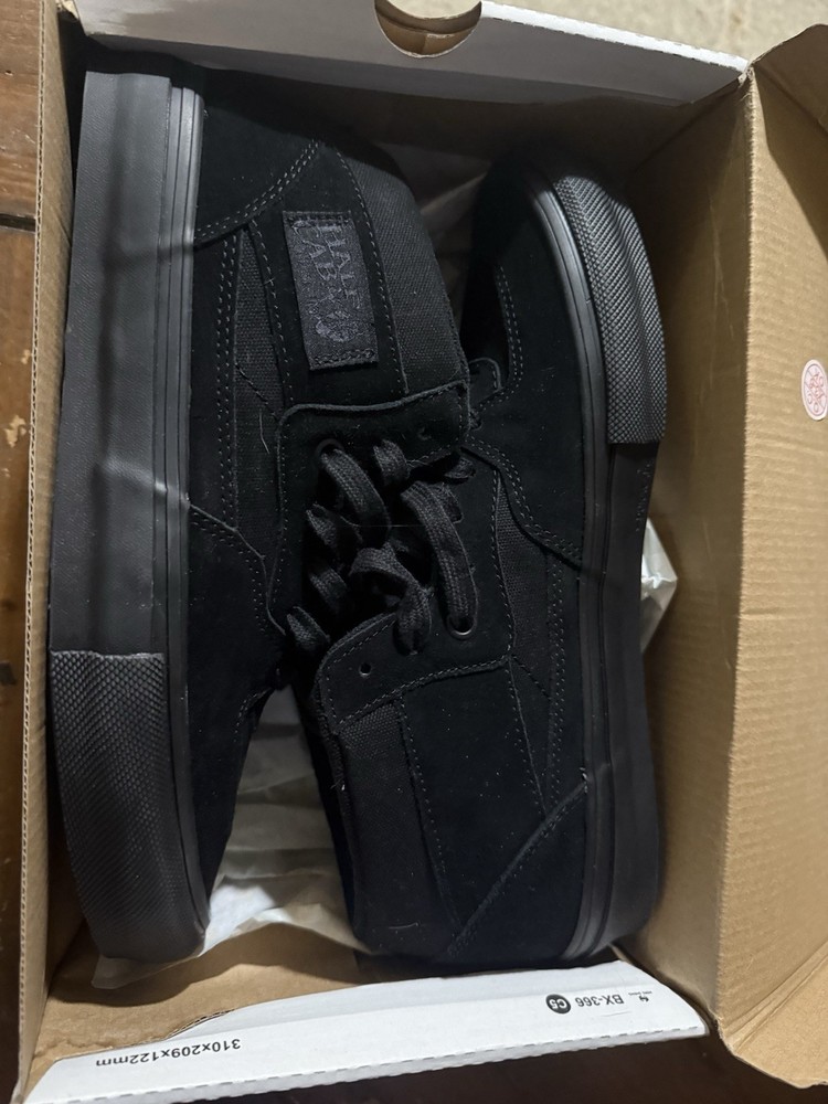Vans Black Skateboarding Athletic Shoes Men's Size 9 Medium Width