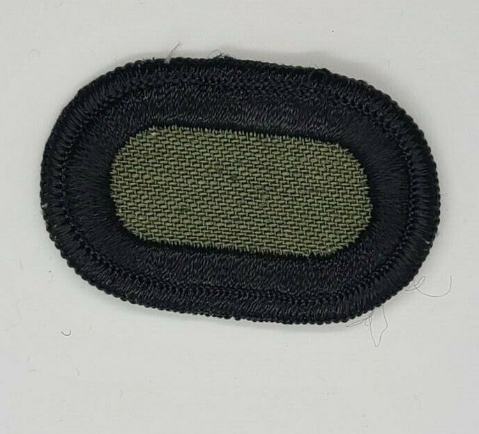 US ARMY SUBDUED AIRBORNE OVAL, MERROWED EDGE