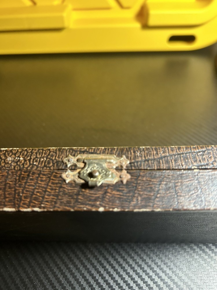 Vintage Kitchen Knives. Maybe Bakelite Handles. Not Sure. Cool Set Though.