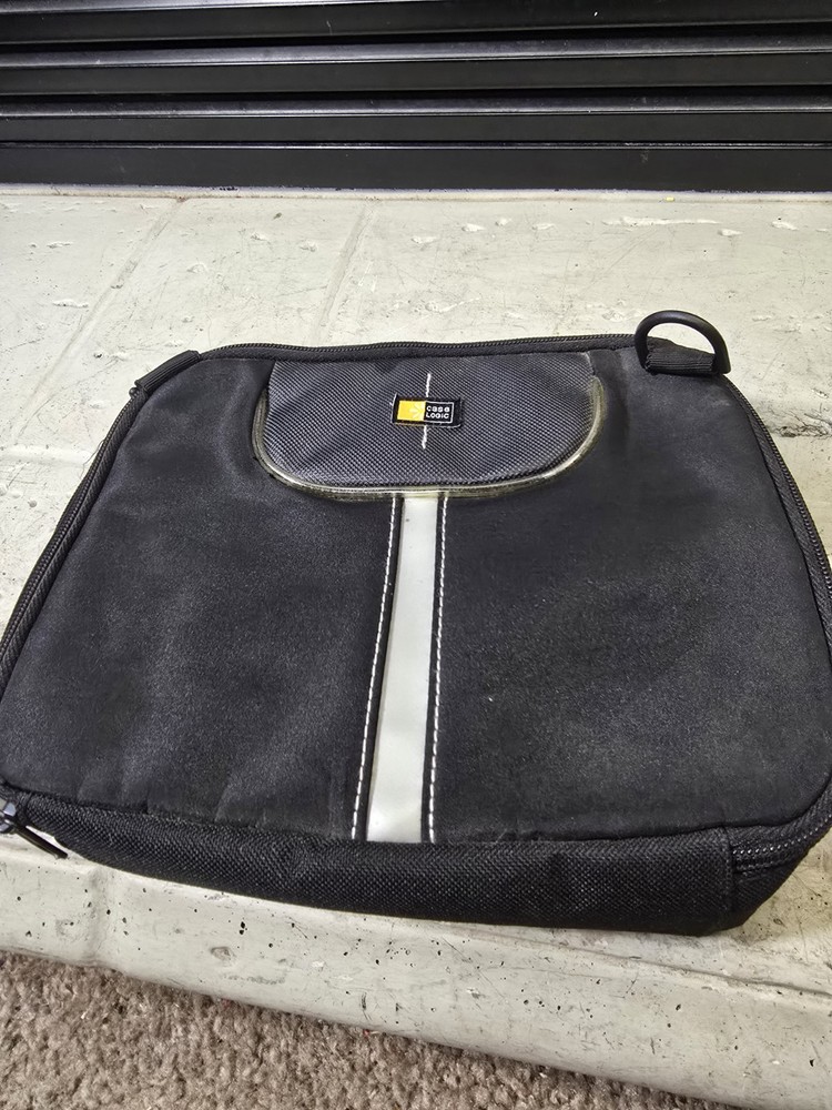 8" Case Logic DVD Player zippered case black w/ red inside (Player not Included)