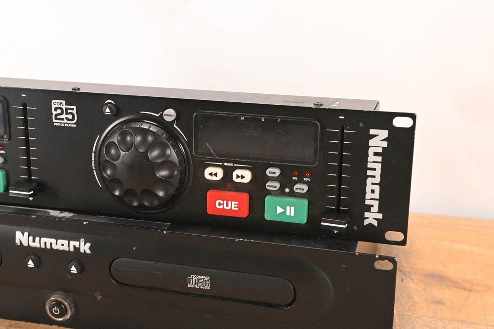 Numark CDN25 Professional Dual CD Player with Controller CG01UAC