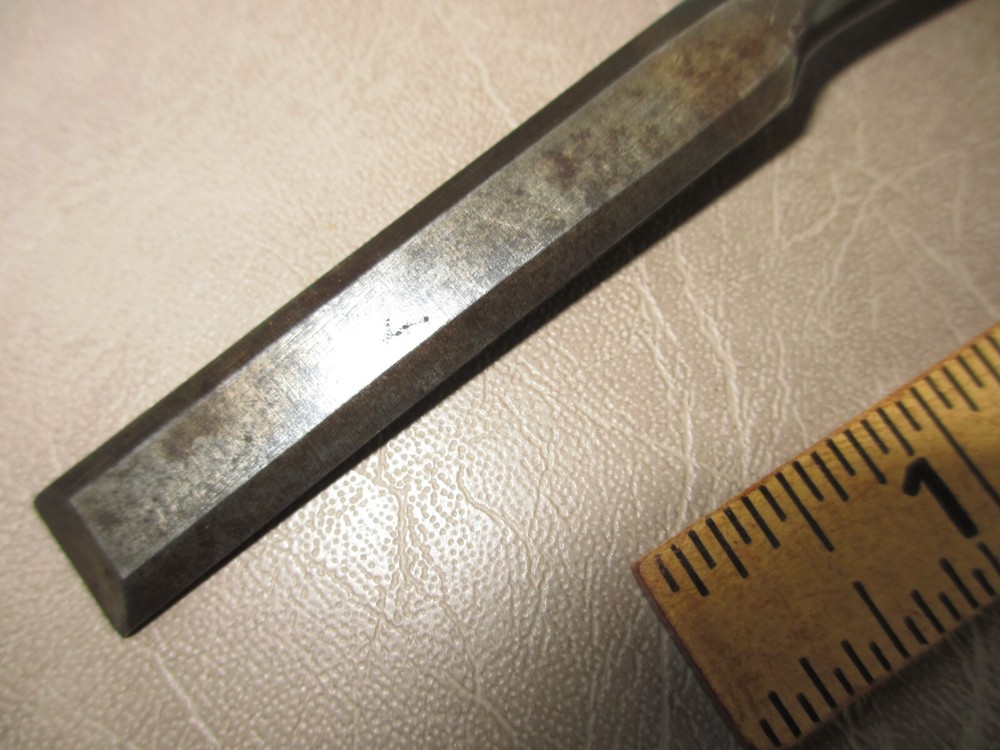 Vintage Wards Master 1/2" Woodworking Bevel Edge Socket Chisel
