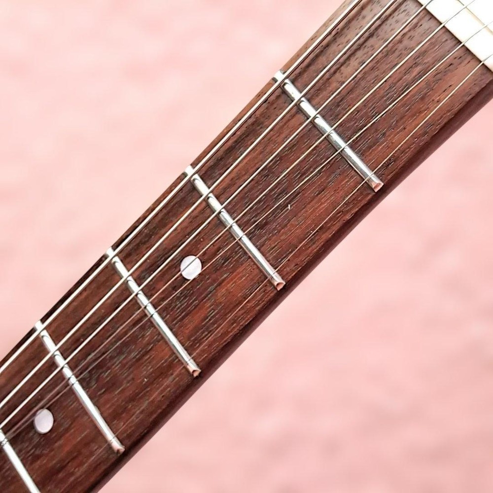 Edwards E-Fv-125Wb Dot Flying V