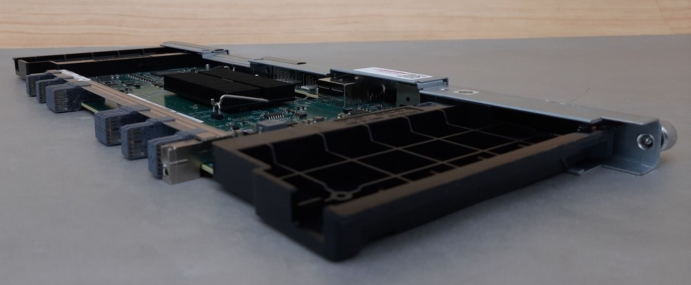 EMC Storage Controller Module P/N 303-300-000C