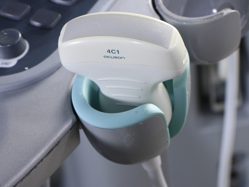 Siemens Acuson S2000 Ultrasound System