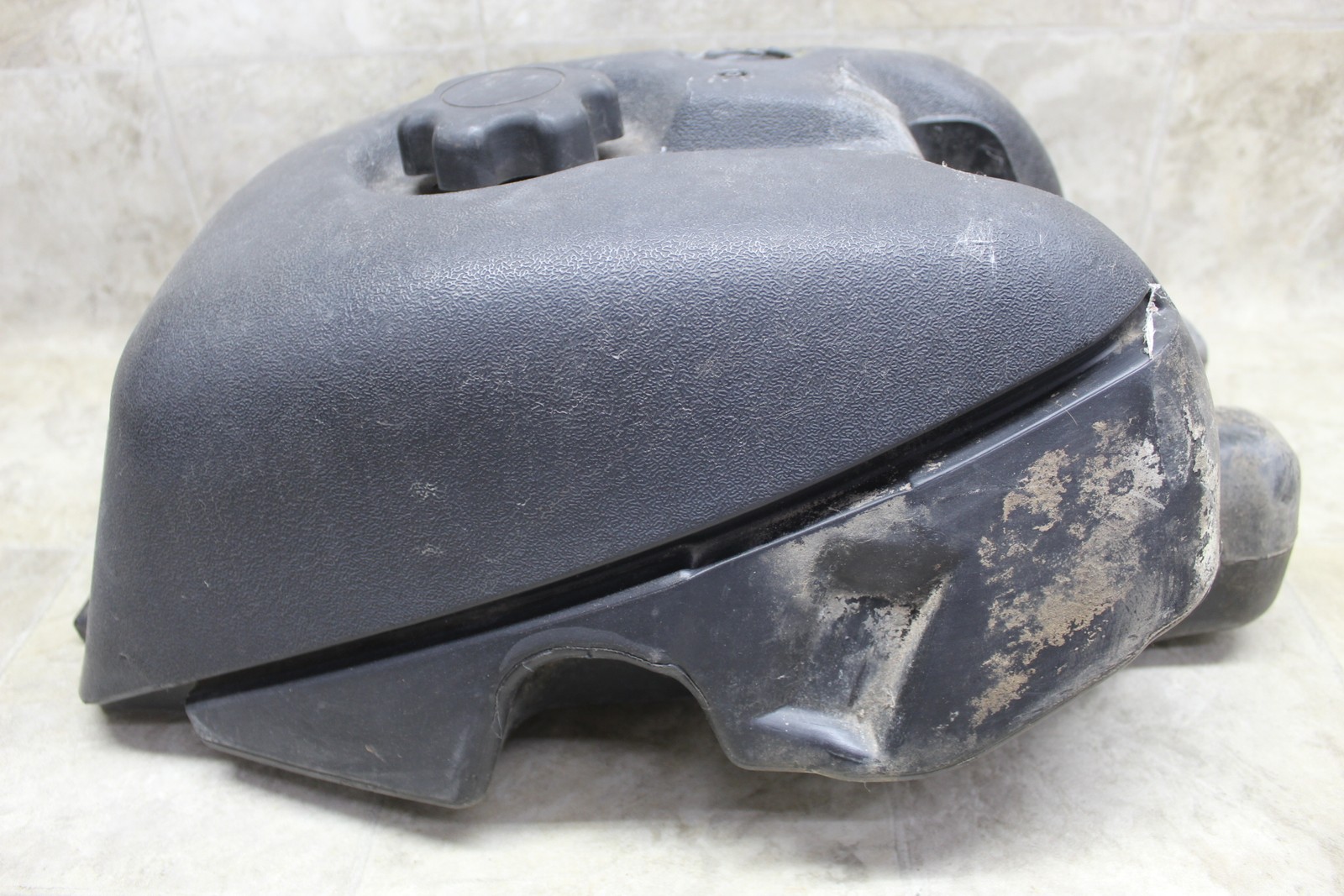 2002-2005 Arctic Cat 250 300 Oem Gas Tank Fuel Cell Petrol Reservoir 0570-068