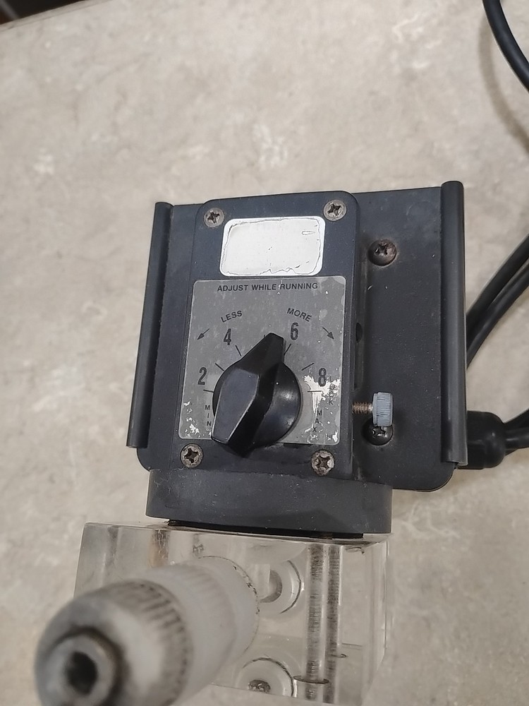 Blue-White Metering Pump C-1500N Read
