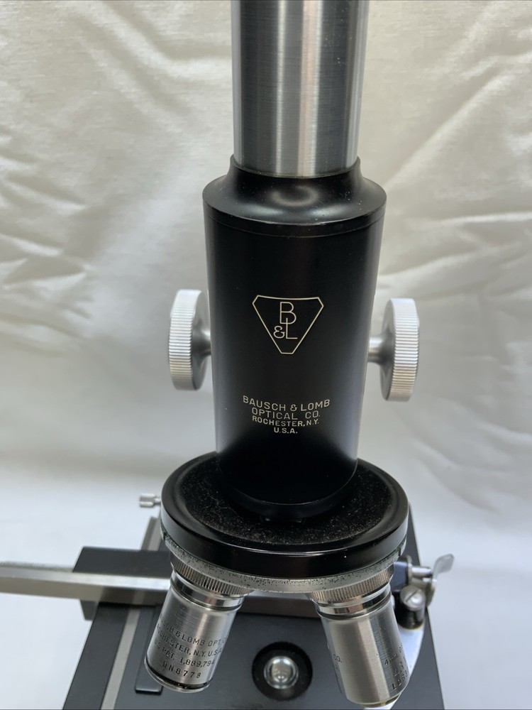 Bausch & Lomb Optical Co. Microscope
