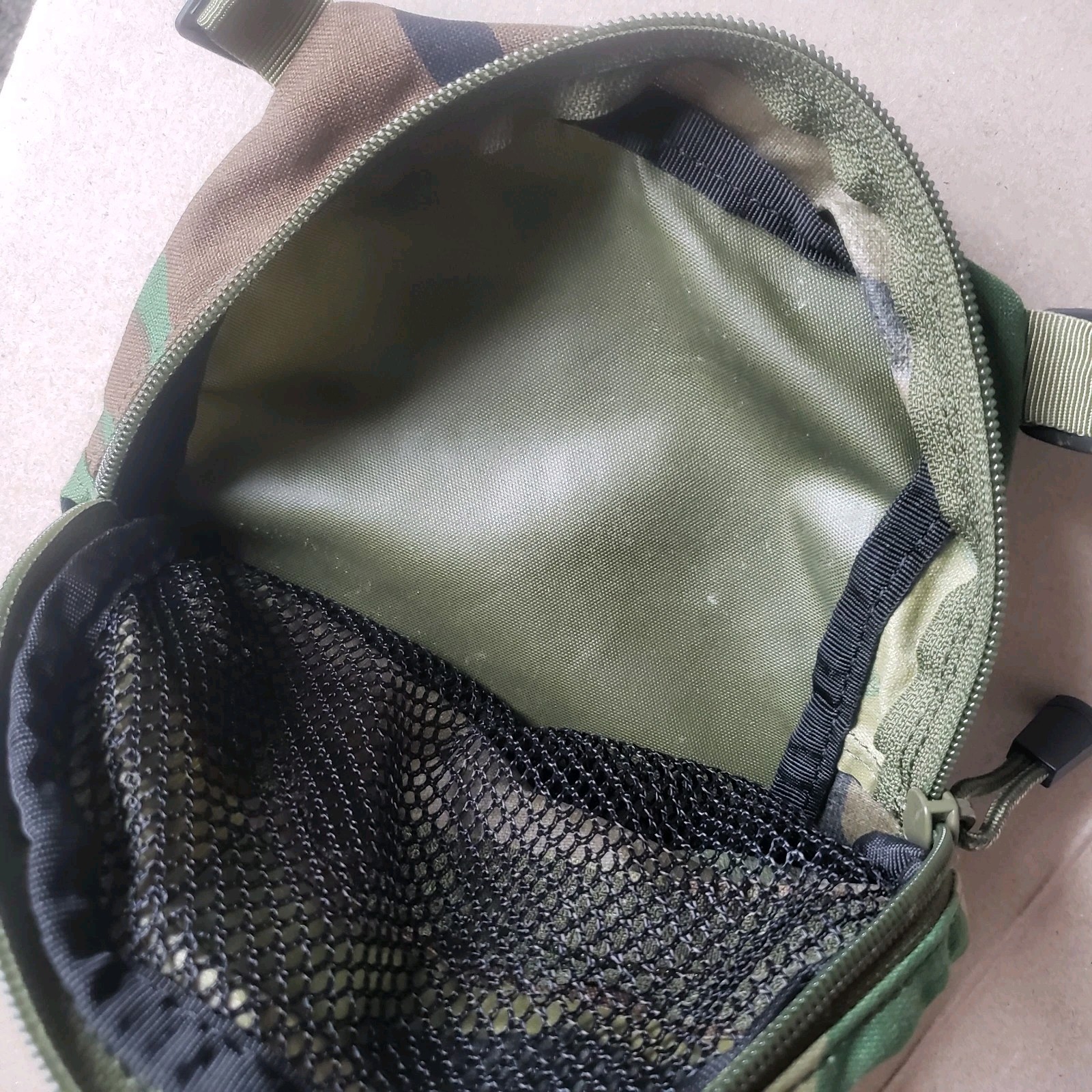 Rare Camelbak Transformer Maximum Gear Hydration Pack Backpack M81 Woodland Camo