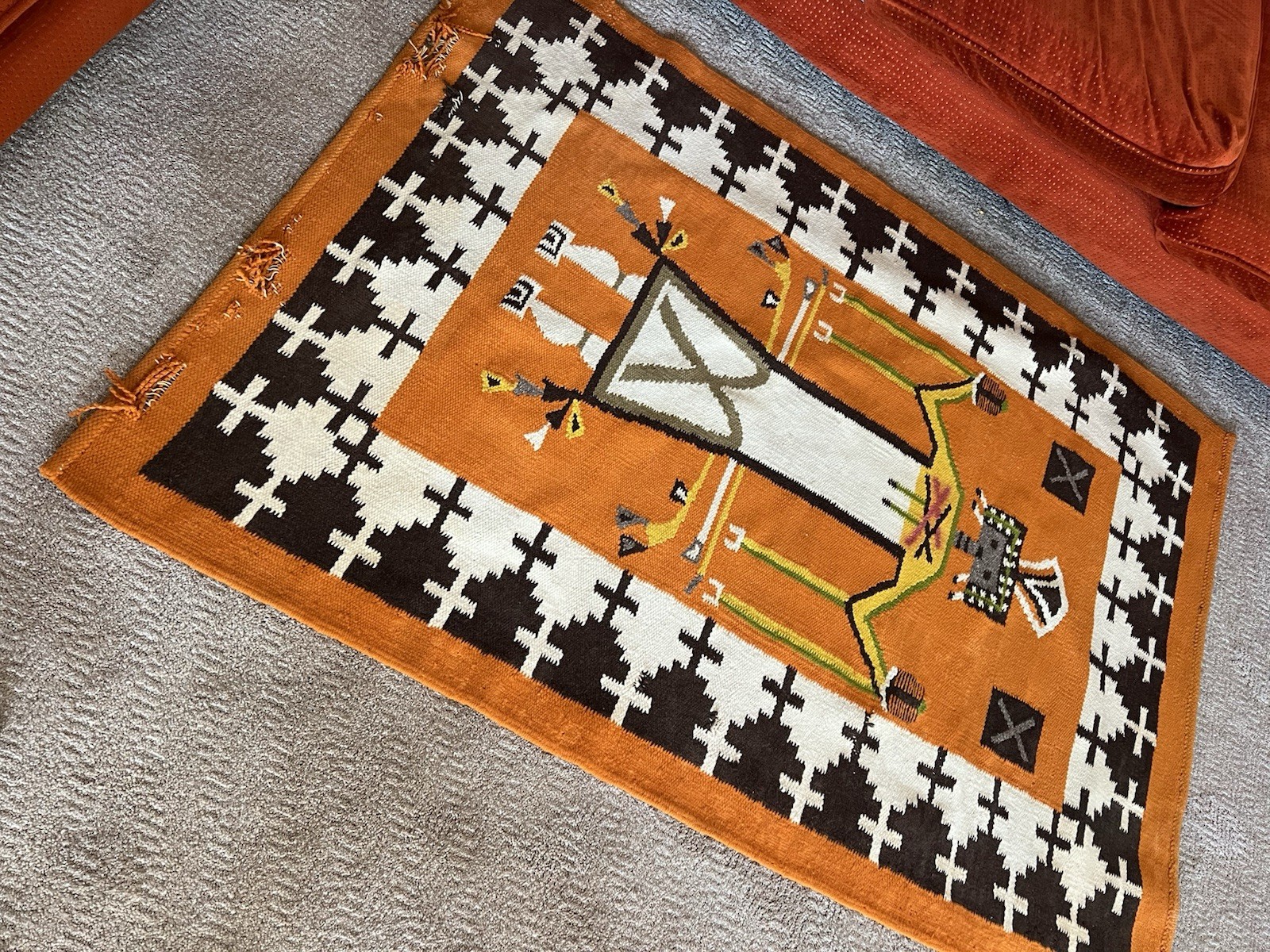 Beautiful Vintage Navajo Yie Rug Native American 47 x 33 Home Spun Wool As Is