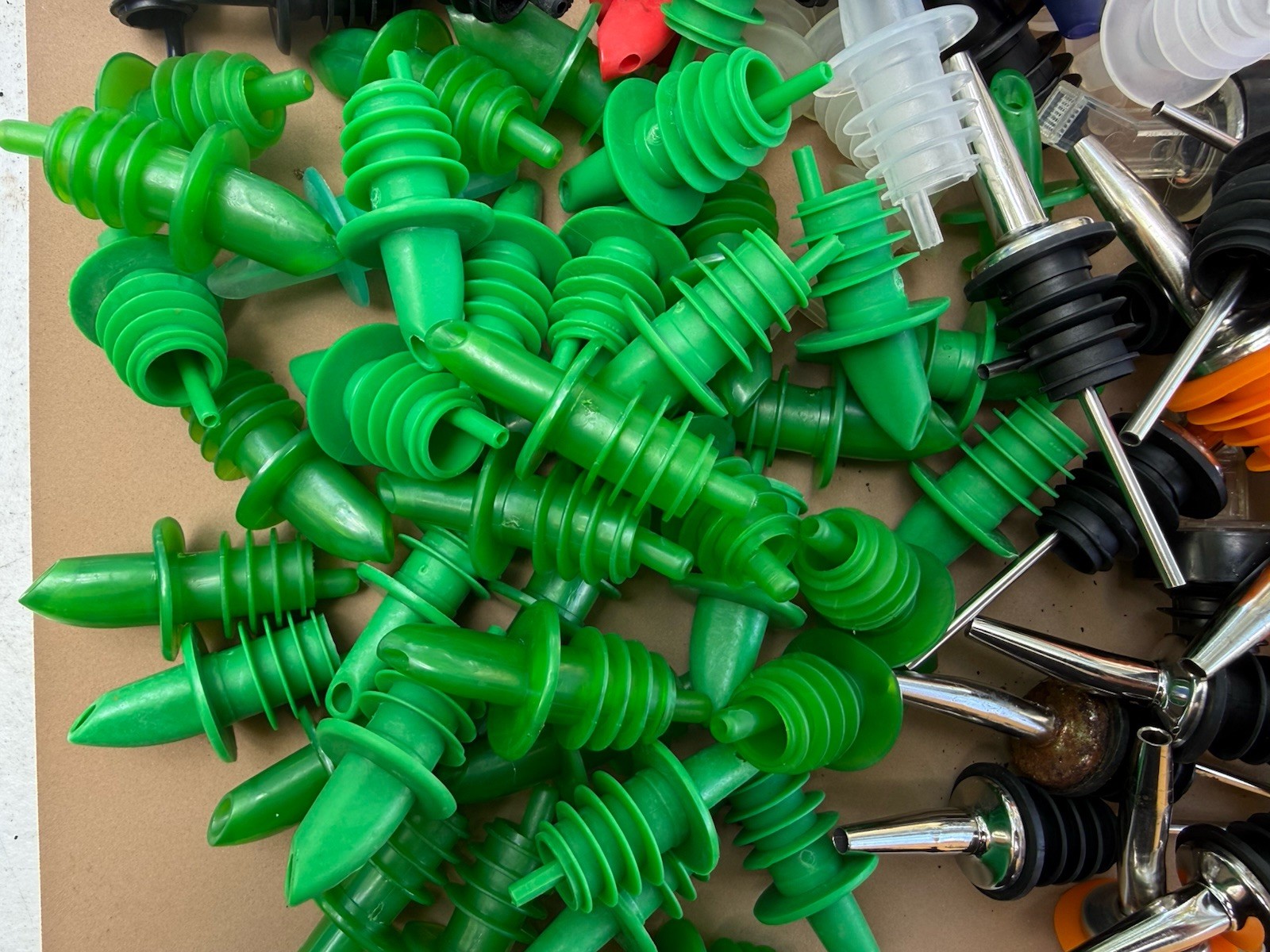 (Over 145) BAR LIQUOR BOTTLE POUR SPOUTS - Including Four Precision Pour Spouts