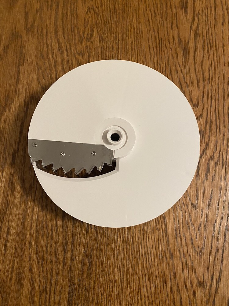 Oster Regency Kitchen Center Cutter Blade Model 937-85 Replacement Part White