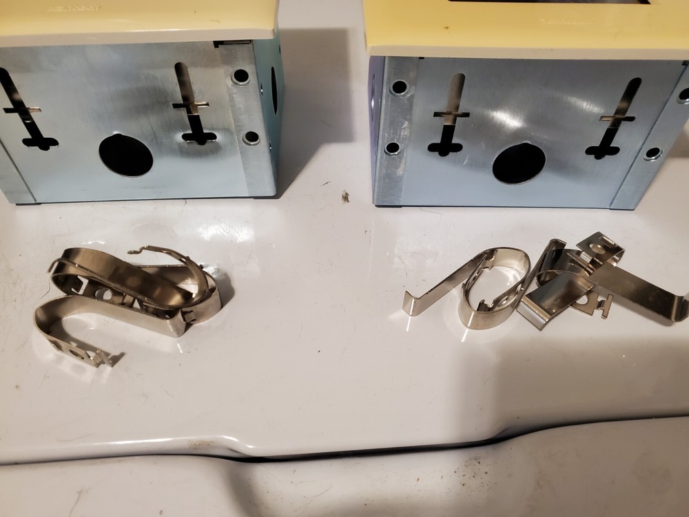 Xantech SPLCD39G 3.9 inch graphic Touch Panel Keypad screen wall mount box bezel