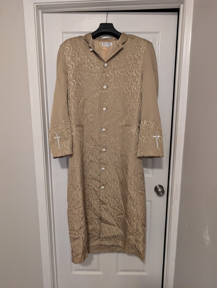Divinity Clergy Ministry Robe Size Medium