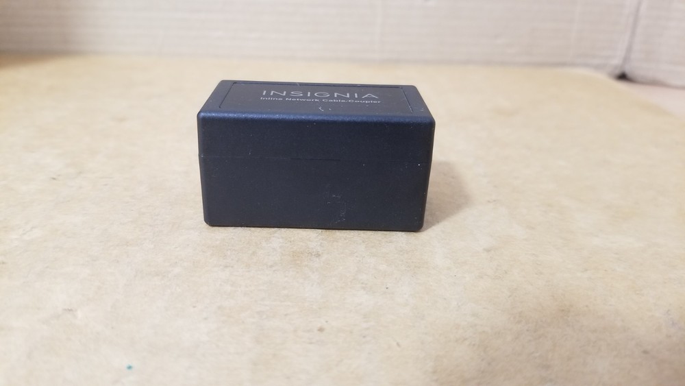 Insignia Inline Network Cable Coupler Cat-5 and Cat-5E Working , VGC