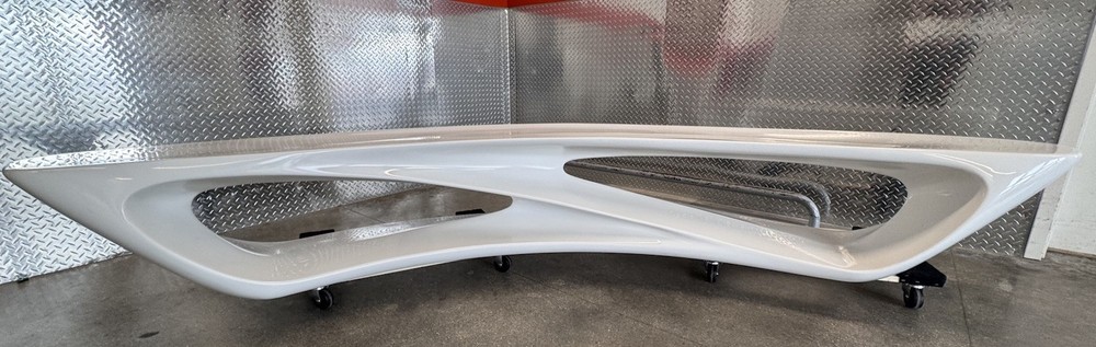 Established and Sons, Amanda Levete/Future Systems Drift Bench White
