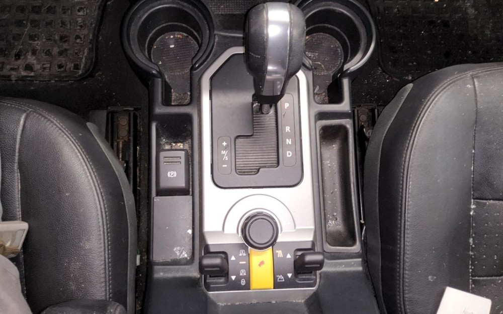 ROVER LR3 2008 LEFT QUARTER PANEL SILVER 1776856