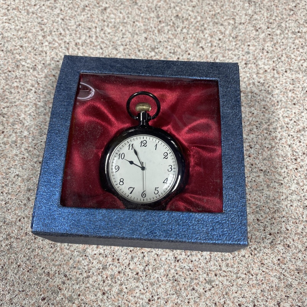 Plain Front - Shark on Back Pocket Watch - New