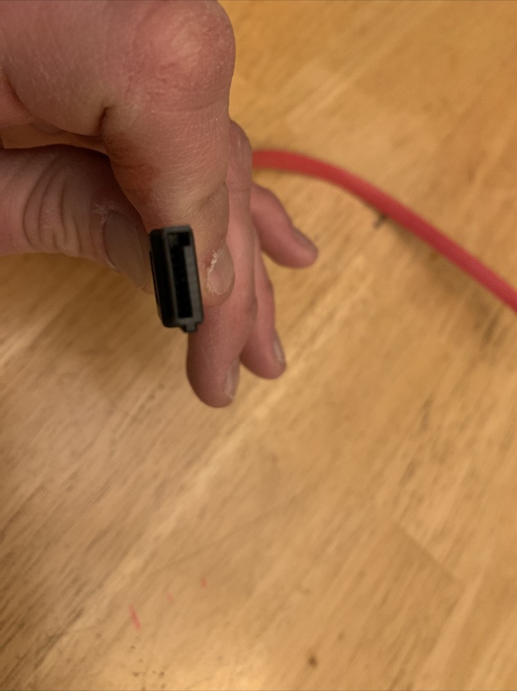 13” Serial ATA Connector Cable New Red