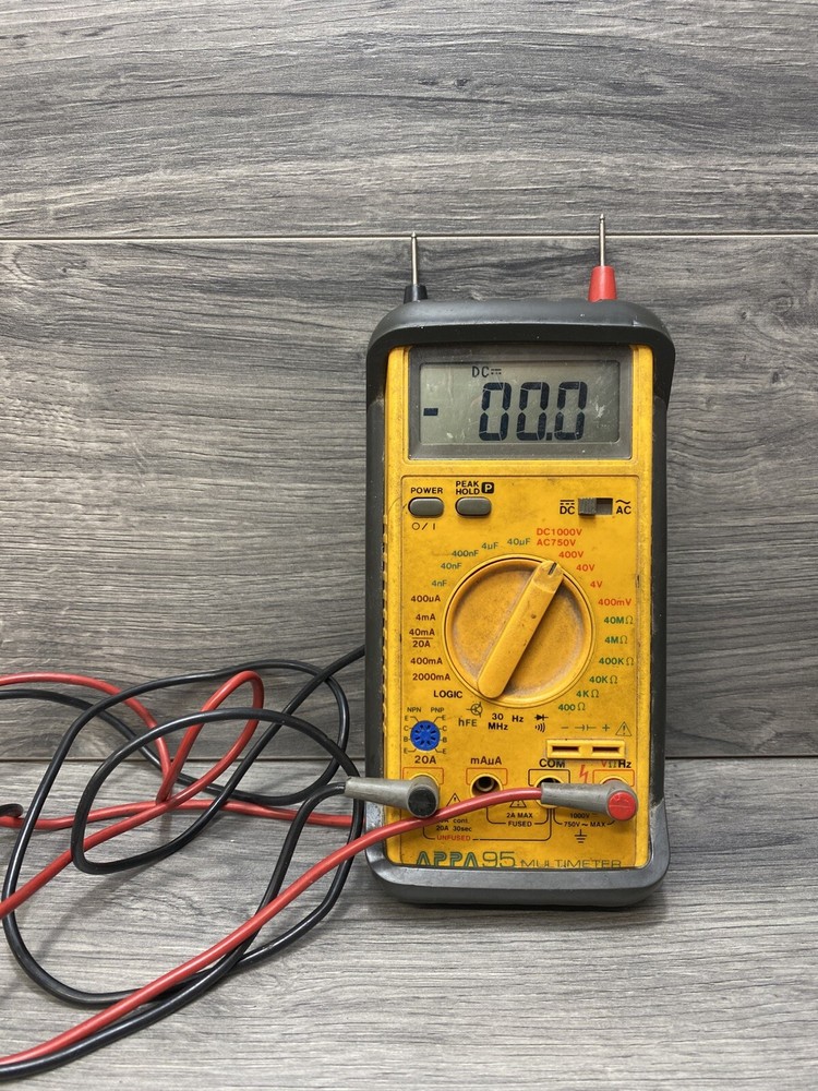 Appa95 Multimeter with test probes and rubber case