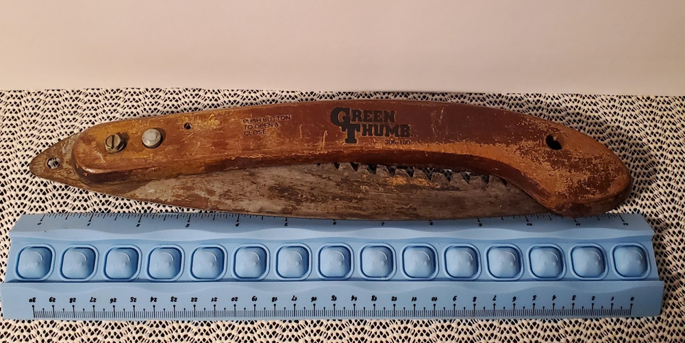 Vintage Green Thumb Folding Pruning Saw Push Button Lock Garden Tree Tool Rustic