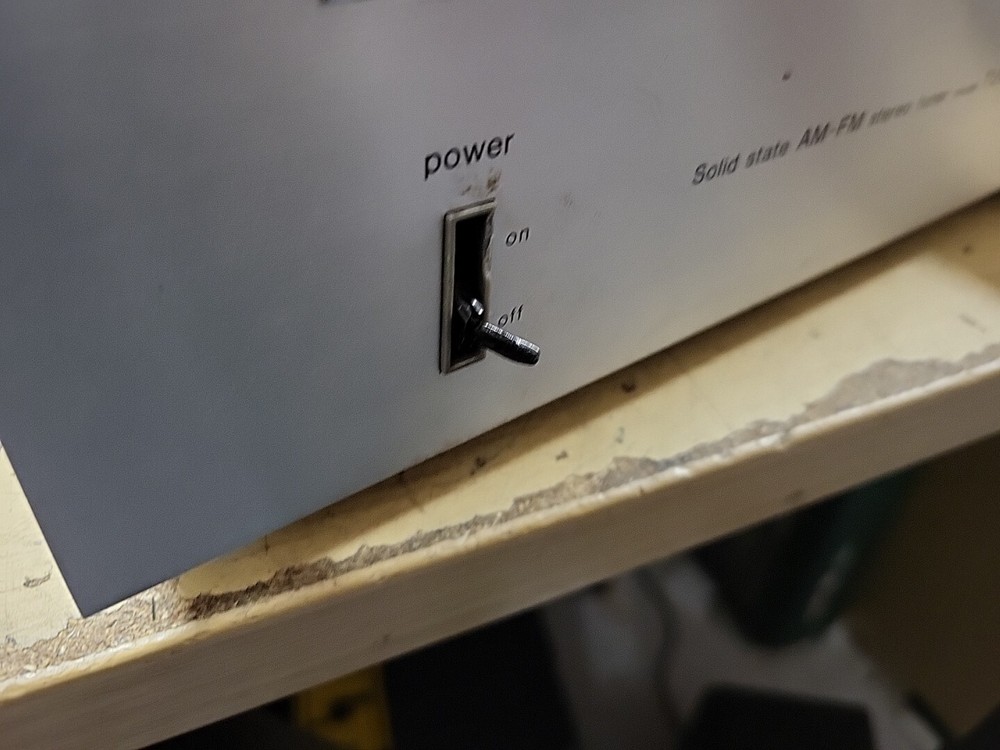 Denon TU-200 Stereo Tuner