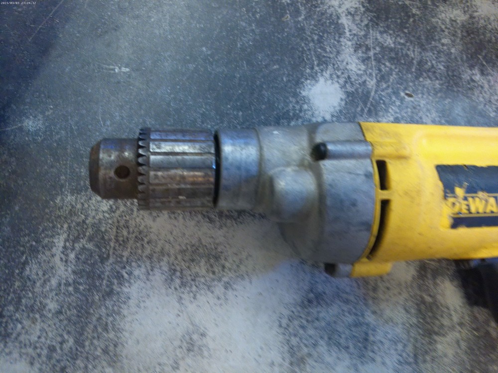 DeWalt DW235G 1/2" 7.8 Amp Variable Speed Reversing Drill - Yellow