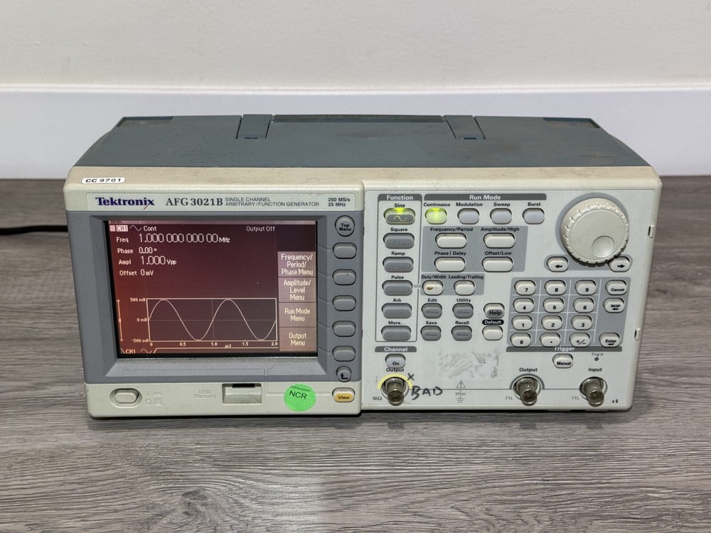 Tektronix AFG 3021B 25 MHz Function Generator