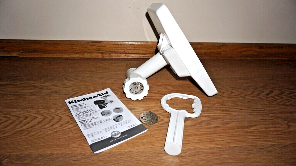 KITCHEN-AID MEAT/FOOD GRINDER SET
