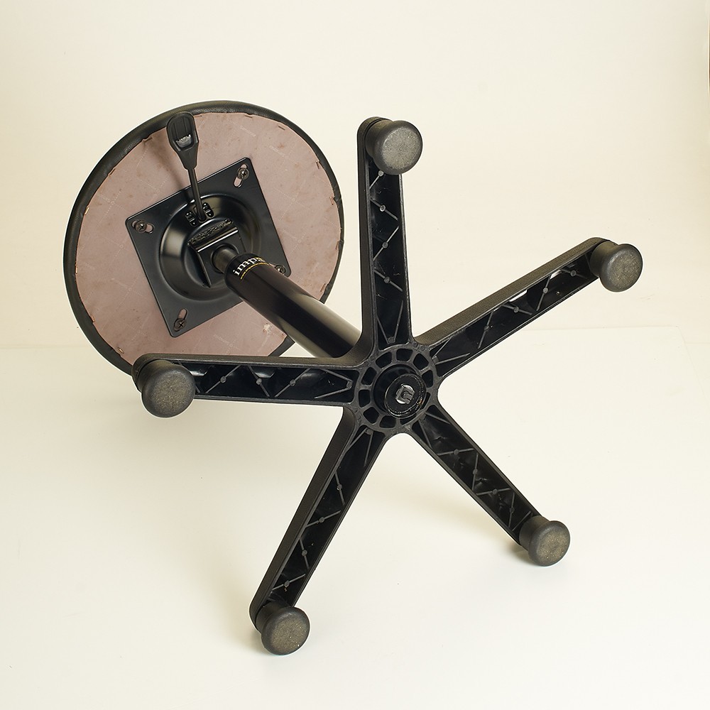 Adjustable Studio Posing Stool –Impact photography chair