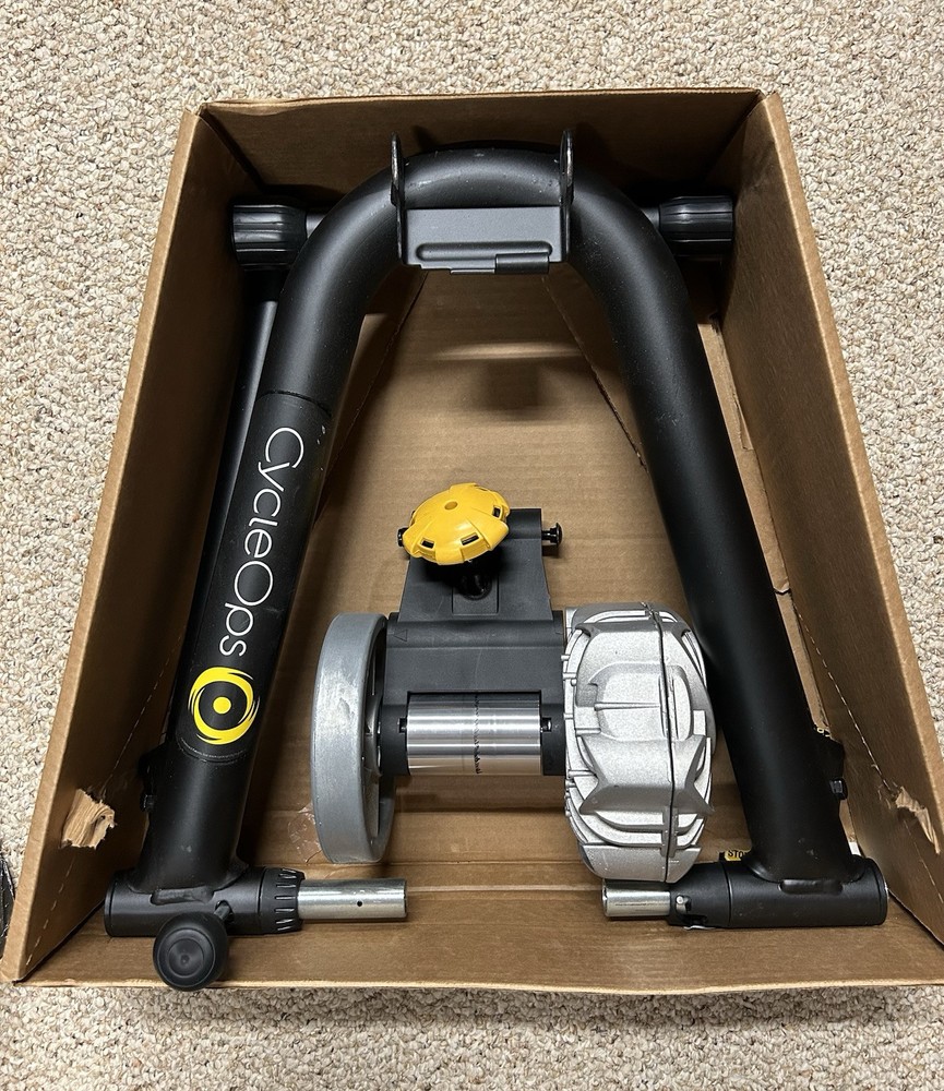 CycleOps Fluid2 Indoor Trainer