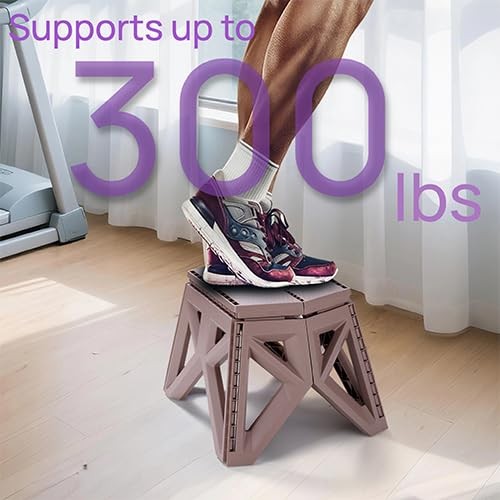 9.2" Foldable Step Stool - 300lb Capacity, Non-Slip Surface | 9.2in Brown