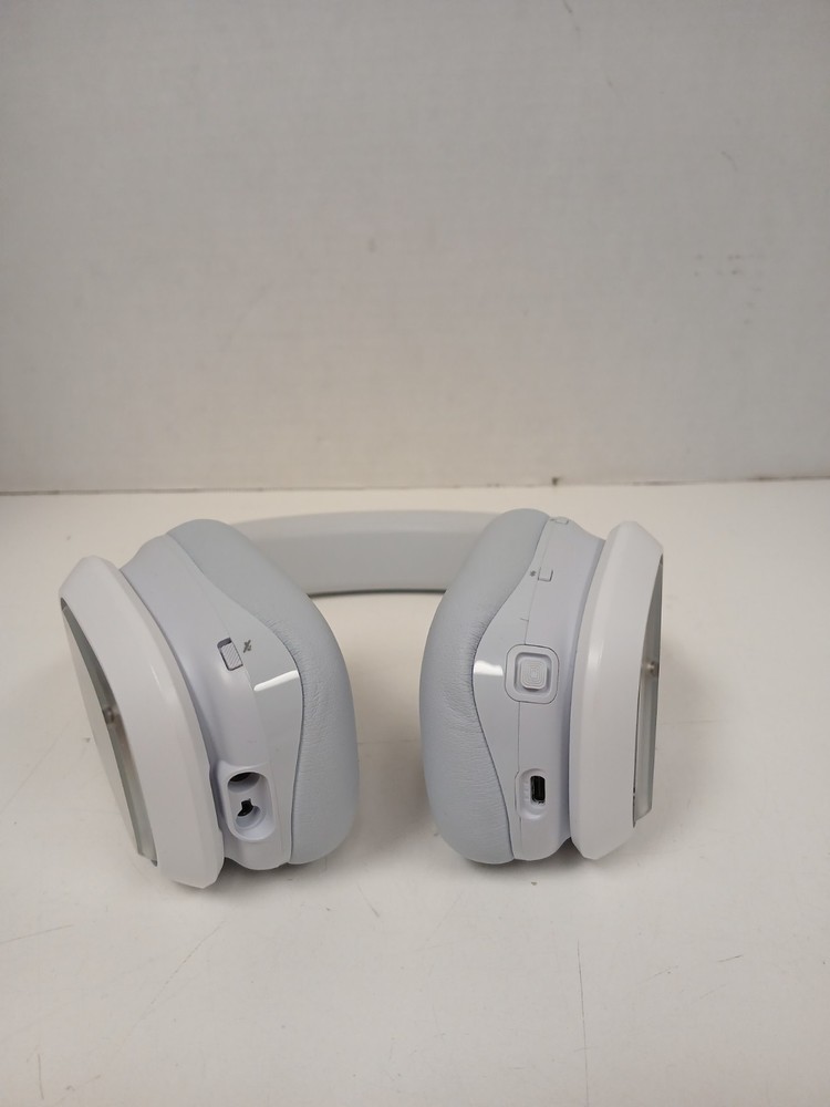 Logitech Astro A30 Lightspeed Wireless Gaming Headset for Console/PC/Mobile