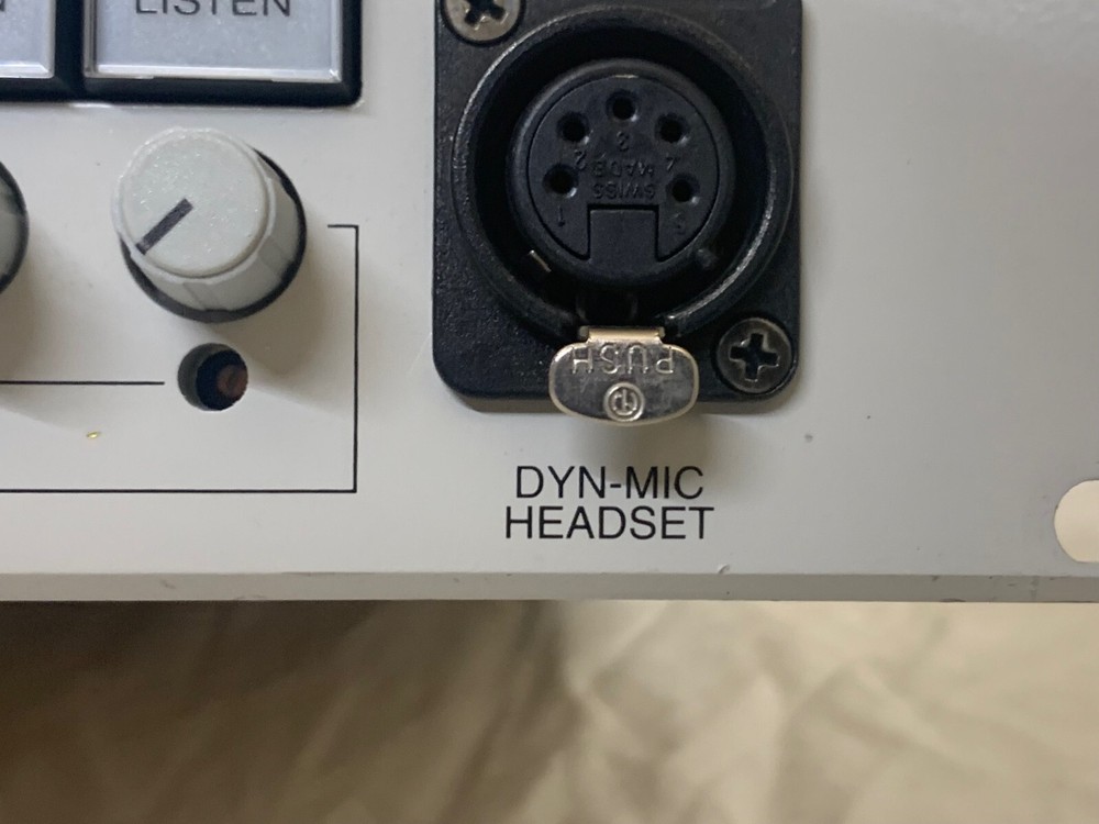 RTS 803 12-Channel Programmable Master Station (untested)