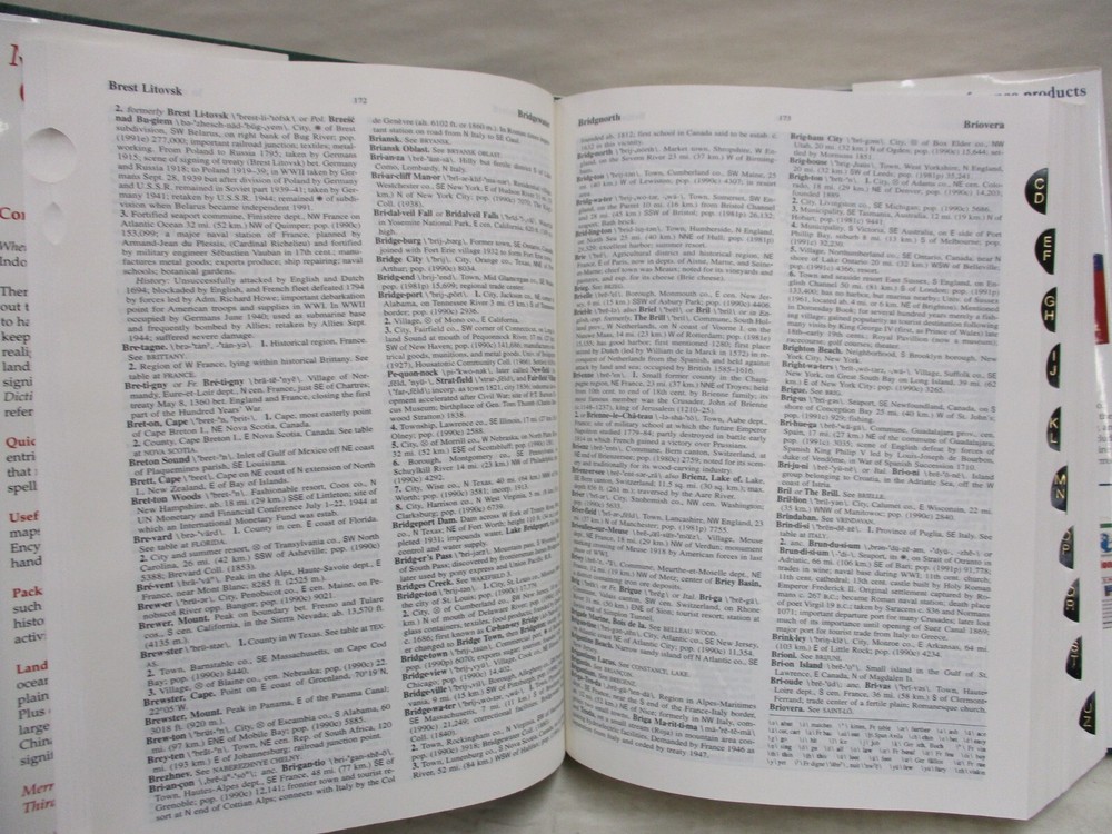 Merriam Webster's Geographical Dictionary 3rd Edition Hardcover Book 1997