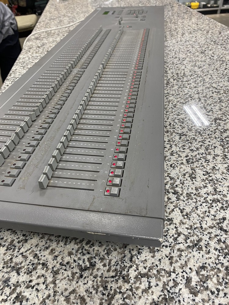Electronic Theatre Controls Idea 48 Console