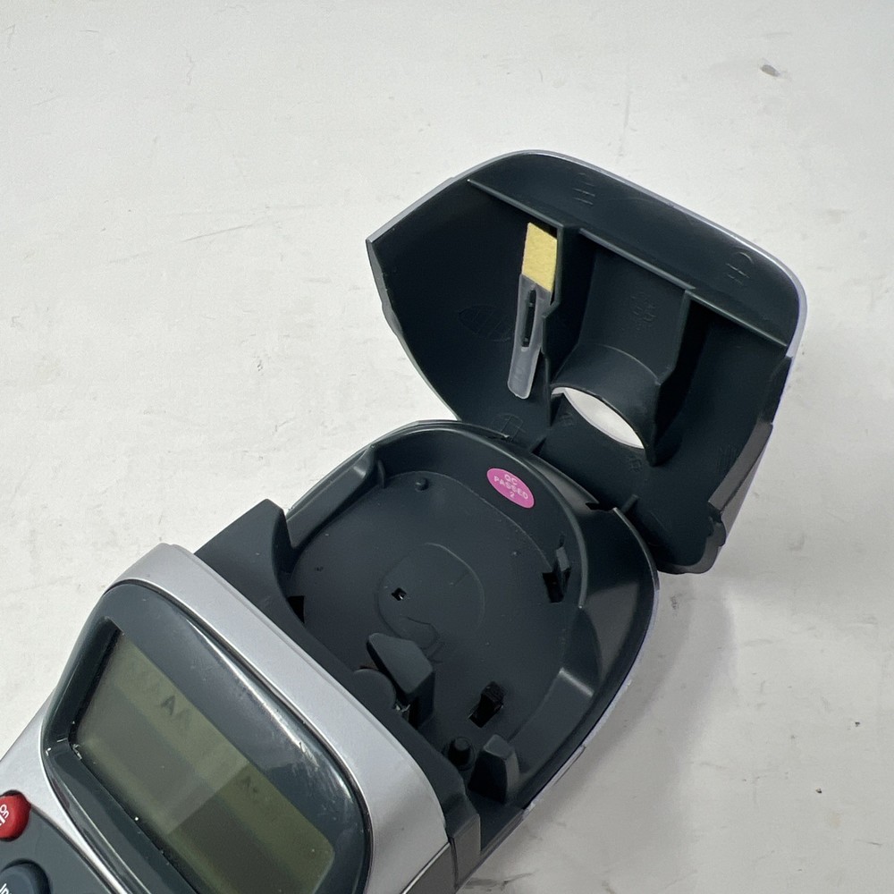 DYMO Letratag 100H Handheld Label Maker