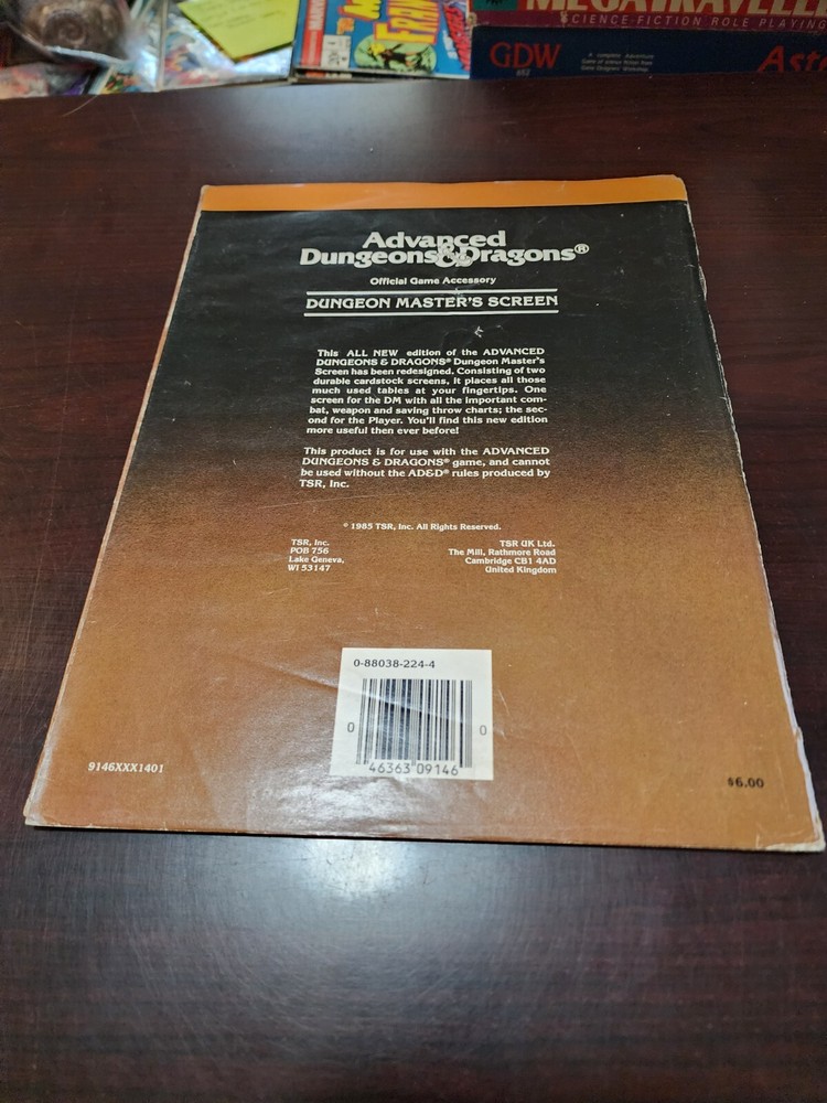 Vintage Dungeons & Dragons 2nd Edition Dungeon Master's Screen, Nice shape!