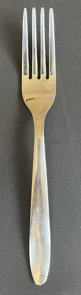 2 Oneida Glissade Stainless 8” Dinner Forks