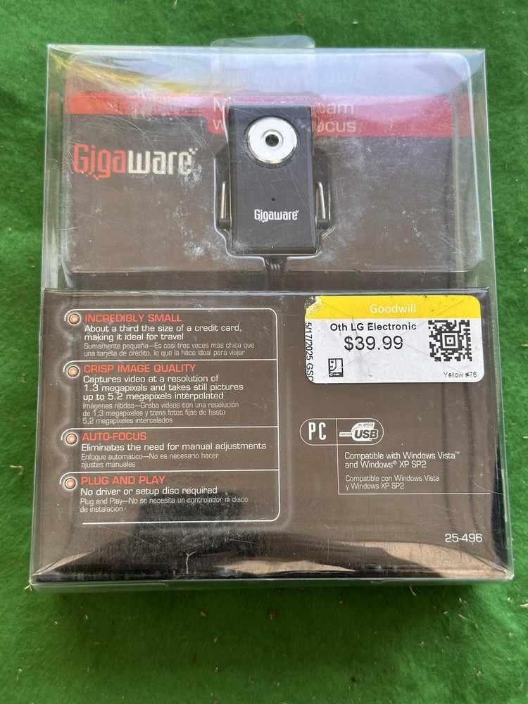 Gigaware Micro Webcam with Auto-Focus 1.3-Megapixel USB New Camera Web Cam