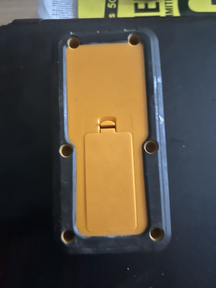 laser presentation remote Controller 1)pipe Laser Leica!! (2) Remote Controls R