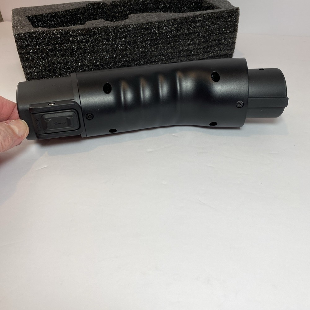 Stoke Voltaics J1772 EVs Charge adapter