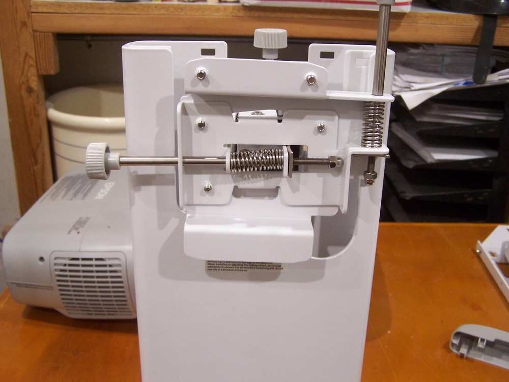 Complete Epson BrightLink 450Wi Interactive Projector / H317A lamp hours 41
