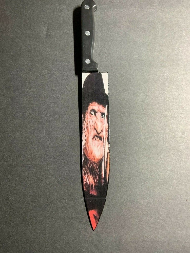 Freddy Krueger Kitchen Knife With Sublimated Stand