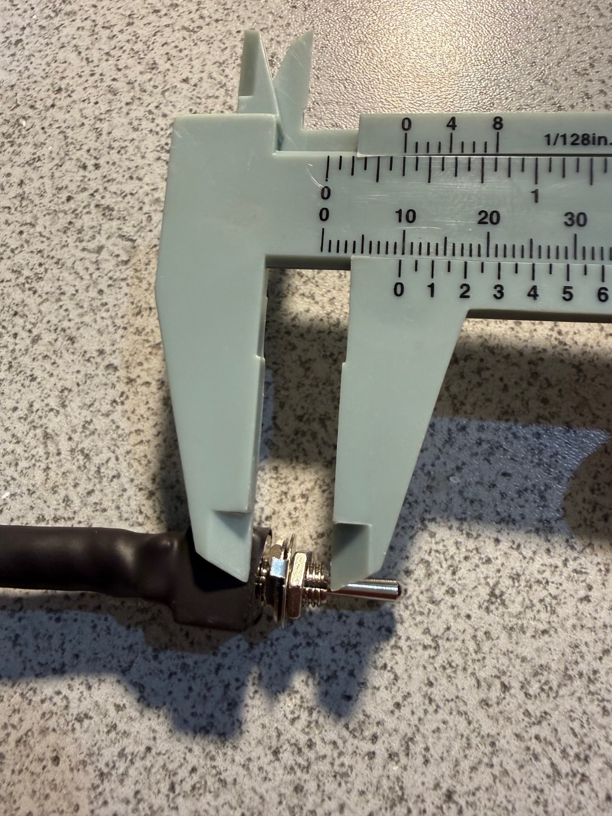 88-94 Chevy-GMC Truck Radio BLUETOOTH CDM Module Amp BASS/TREBLE Receiver Tuner